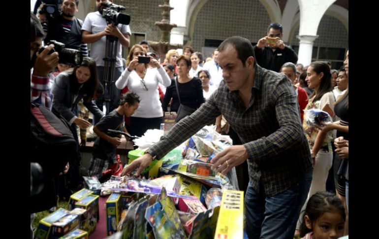 Cuauhtémoc Blanco se niega a hablar del convoy de seguridad que lo acompañará las 24 horas. SUN / RML