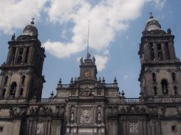 Las campanas sonarán cuando se traslade a su hospedaje, al Palacio Nacional, a la explanada del Zócalo, a la Catedral y la Basílica. NTX / ARCHIVO