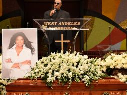 Stevie Wonder cantó 'The Lord's Prayer', haciendo que la multitud se pusiera de pie y lo ovacionara al final. AFP / L. Busacca