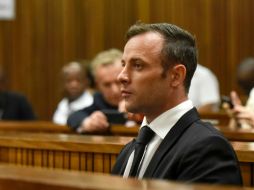 Pistorius permanece bajo arresto domiciliario. AP / ARCHIVO