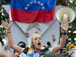 Lilian Tintori, esposa de Leopoldo López recalca que ningún venezolano debe pasar un día más en la cárcel por pensar distinto. AP / ARCHIVO