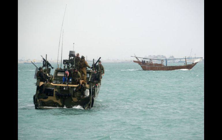 Los navíos se desplazaban por el Golfo Pérsico cuando sufrieron un desperfecto y se desviaron hacia aguas iraníes. EFE / US Navy