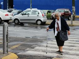 El padecimiento se manifiesta a menudo entre personas de 50 y 70 años. EL INFORMADOR / ARCHIVO