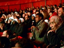 ''Entran titubeantes y se van con una sonrisa'', señala la dueña del circo. AFP / T. Fabi