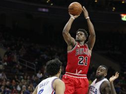 Butler convirtió dos tiros de tres puntos de cuatro intentos, tuvo diez rebotes y seis asistencias. AP / C. Szagola