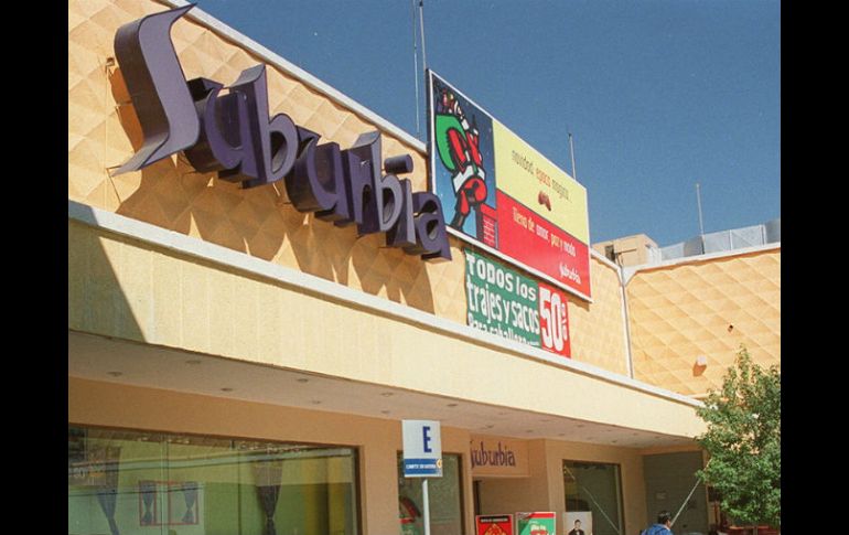 Suburbia aportó el 3.5 por ciento de las ventas de Walmart en 2014; la empresa decidió venderla para enfocarse en su negocio principal. EL INFORMADOR / ARCHIVO