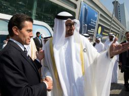 Después de comer, Peña Nieto realizó un recorrido en el Instituto Masdar de Ciencia y Tecnología antes de viajar a Dubai. NTX / Presidencia