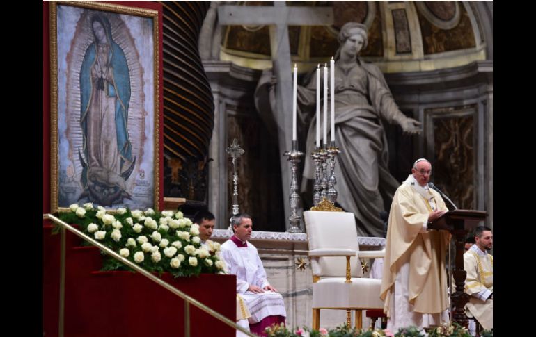 Al anunciar su viaje pastoral, el Papa aseguró que su principal objetivo es venerar a la Virgen en su templo. AFP / ARCHIVO