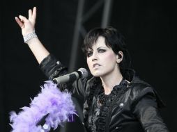 Dolores O'Riordan padece trastorno bipolar, acusó que la intentaron manosear. AFP / ARCHIVO