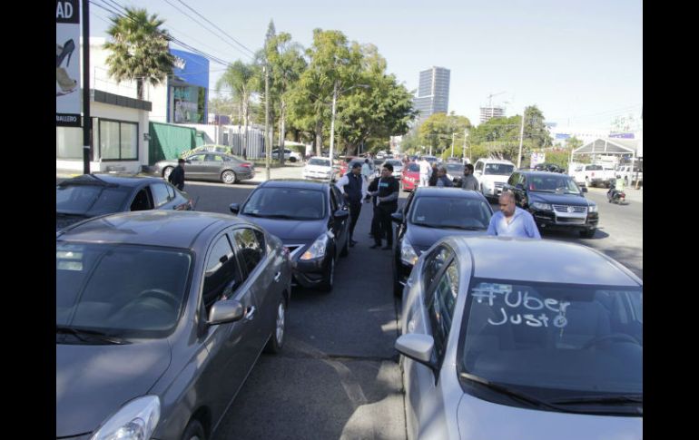 La movilización hizo escala en las oficinas de Punto Sao Paulo y Plan de San Luis. EL INFORMADOR / R. Tamayo