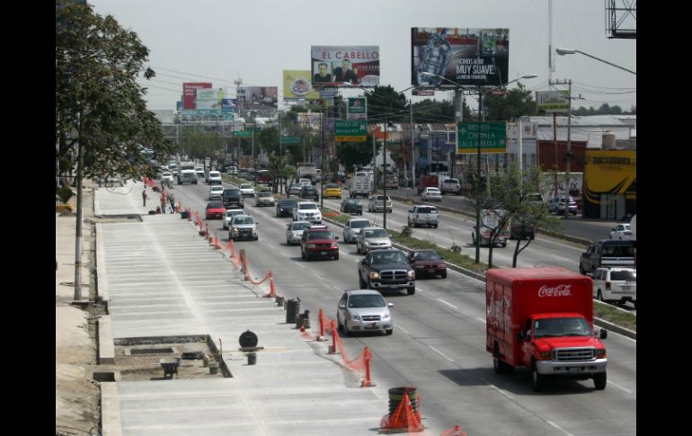 Actualmente trabajan en las obras que forman parte de la solución vial entre López Mateos y su cruce con Mariano Otero. EL INFORMADOR / ARCHIVO