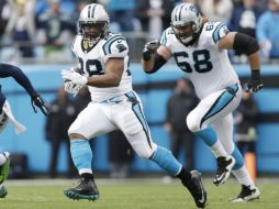 La ofensiva de Carolina se sostiene en el estelar Jonathan Stewart, octavo en yardas ganadas con 989 en 242 veces que llevó el ovoide. AP / ARCHIVO