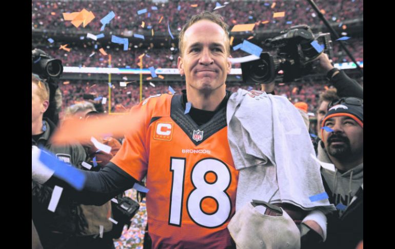 Saldría tablas. Si queda Campeón, Peyton Manning recuperará los millones que cedió. AFP / D. Bradford