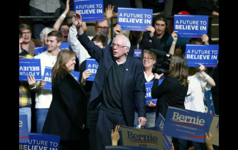 En días anteriores, Obama criticó la campaña de Sanders, la cual se ha centrado en un sólo tema. AP / J. Mone