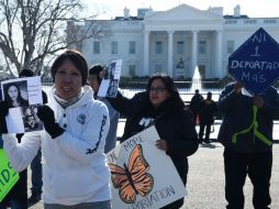 Una decena de organizaciones procedentes de cinco estados del sur de EU se manifiestan en Washington este día. EFE / L. Holly