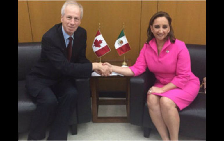 La canciller mexicana y el ministro Stéphane Dion se reunieron por primera vez en noviembre pasado. TWITTER / @ruizmassieu