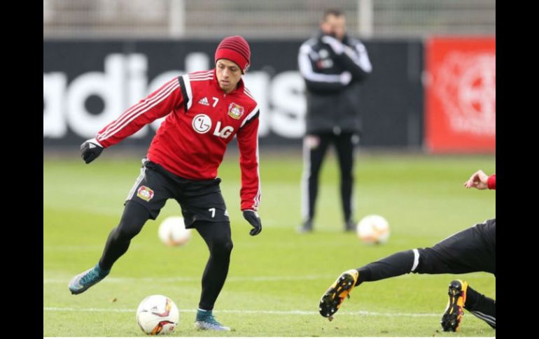 Javier Hernández no ha anotado este año con el Bayer, y hoy se presenta una oportunidad, en el papel, inmejorable. TWITTER / bayer04_es