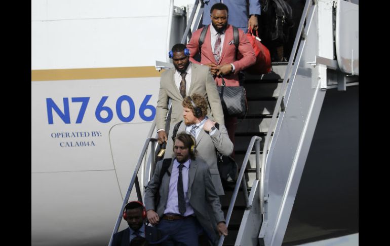 El vuelo de Denver a San José, California, se demoró una hora. Aun así, los Broncos fueron los primeros en llegar. AP / D. Phillip