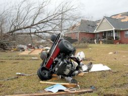 Las autoridades emiten advertencias de tornado para partes de Mississippi, Tennessee y Alabama. AP / P. Merrit