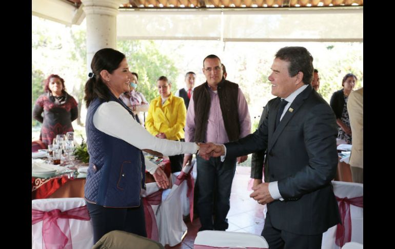 Juan Díaz de la Torre, presidente del Sindicato, estuvo de visita de trabajo en Guadalajara. ESPECIAL / snte.org.mx