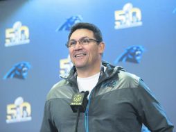 Ron Rivera busca hacer historia el próximo domingo cuando su equipo enfrente a los Broncos de Denver. AP /  M. Sánchez