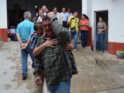 El día de ayer, Campa se reunió con los padres de los jóvenes. EFE / J. L. Cruz