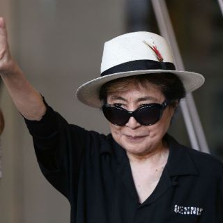 Descartan que vandalismo dañara obra de Yoko Ono
