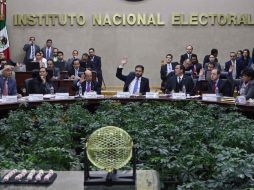 El pleno del INE deberá sesionar el día 17 de abril para acordar lo conducente respecto al registro de los candidatos. SUN / A. Hernández