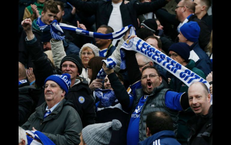 Líder destacado. Con su victoria, el Leicester suma 53 puntos, cinco más que el Tottenham y seis más que el City. AFP / A. Dennis