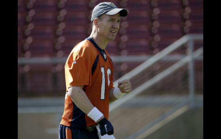 Durante los entrenamientos del equipo sólo uno de los pases de Manning fue incompleto. AP / ARCHIVO