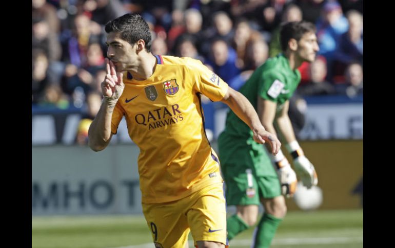 El uruguayo Luis Suárez colocó el punto final del encuentro ya en tiempo de compensación. AP / A. Saiz