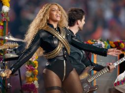 La cantante se presentó en el espectáculo de medio tiempo del Super Bowl 50. AFP /  M. Cowan