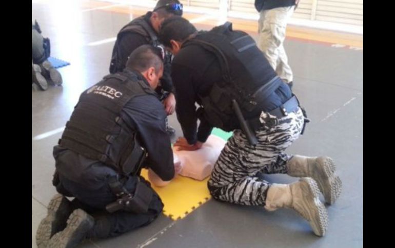 La sede del curso fue el hangar del grupo Zeus, ubicado en las instalaciones de la Academia de Policía, en la colonia Atlas. TWITTER / @PoliciaGDL