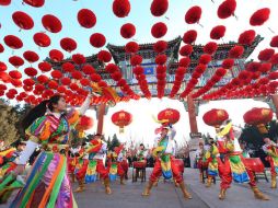 La celebración del Año Nuevo Lunar es la festividad más importante de China, una época que se pasa en familia. EFE / W. Hong