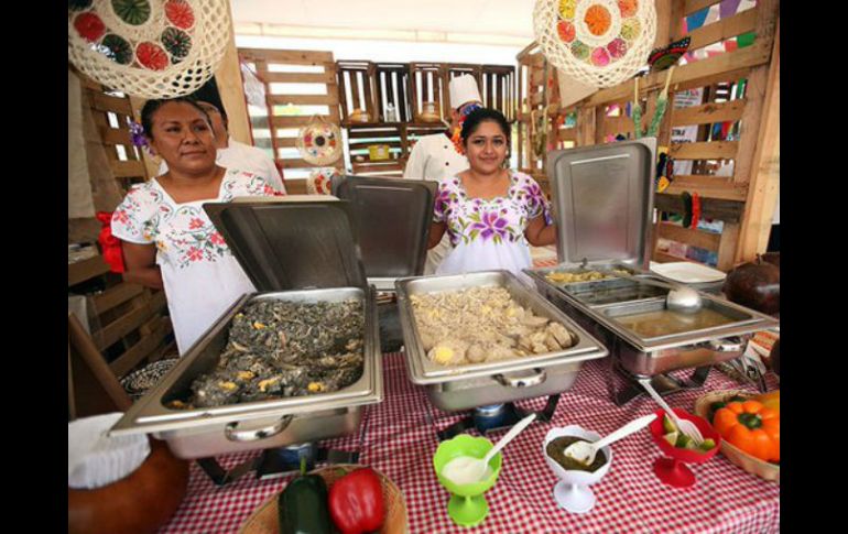 Señalan que la carne que consumían los antiguos pobladores de estas tierras eran el venado y el armadillo, así como o salsas locales. TWITTER / @YucatanTurismo