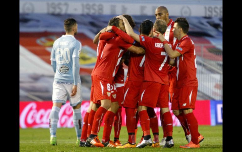 El equipo sevillano arriba con la confianza de llegar a la final. EFE / S. Sas