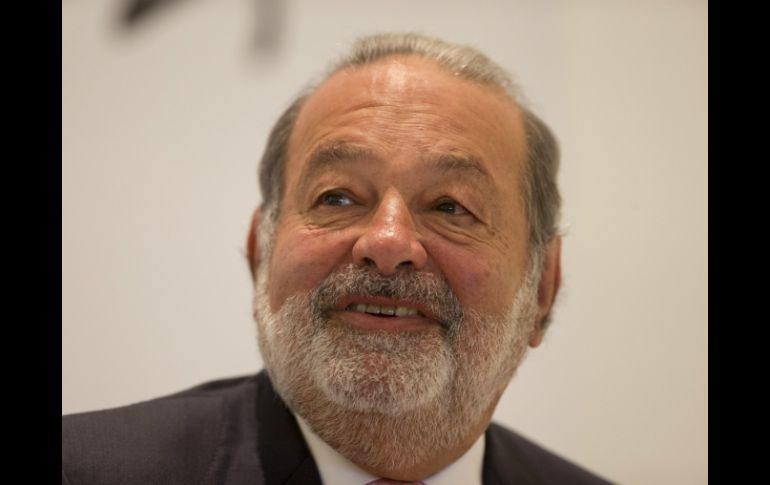 La empresa de Carlos Slim cerró el 2015 con 73.7 millones de suscriptores en México. AP / ARCHIVO