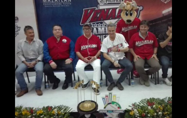 El alcalde de Mazatlán dio su máximo reconocimiento al campeón de la Liga Mexicana del Pacífico y de la Serie del Caribe. TWITTER / @venadosbeisbol