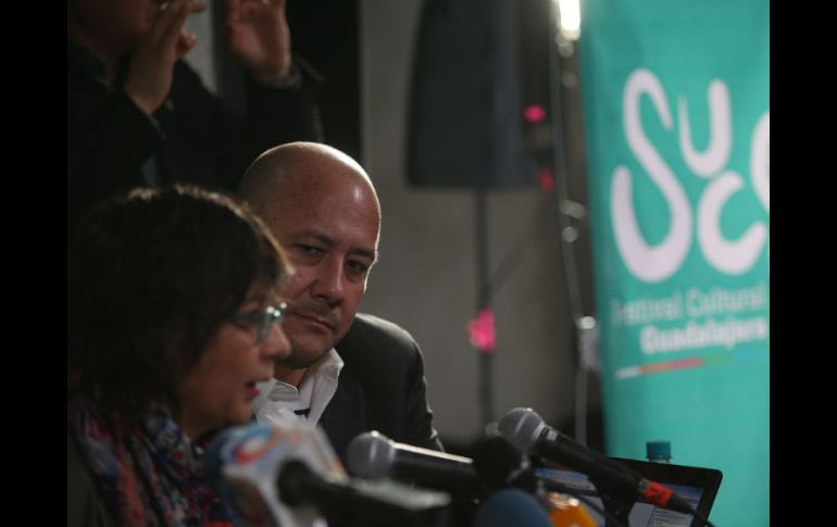 Susana Chávez Brandon y Enrique Alfaro dieron a conocer los detalles del Festival Cultural Sucede. EL INFORMADOR / M. Vargas