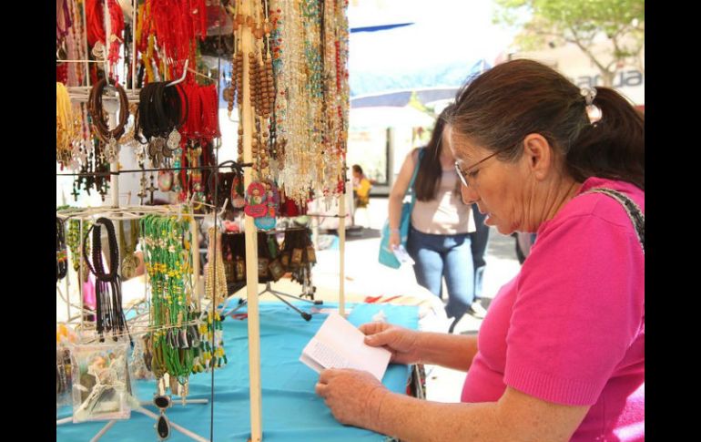 El especialista considera que uno de los pilares de la economía nacional se relaciona con el comercio informal. EL INFORMADOR / ARCHIVO