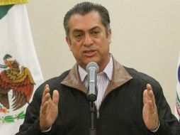 De momento, ''El Bronco'' no considera separar del cargo, así sea provisionalmente, a ningún funcionario ni retener a custodios. EFE /