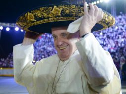 El Papa Francisco pisó tierra mexicana anoche, al llegar al aeropuerto de la Ciudad de México. NTX /