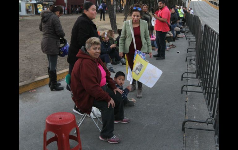 Adultos mayores, indígenas y enfermos son los invitados especiales en la misa que el Papa ofrecerá en la Basílica hoy por la tarde. NTX / J. González