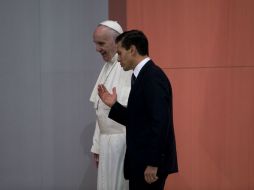 Peña Nieto dice al Papa que durante su visita a México será testigo de la fe de millones de personas. AP / R. Blackwell