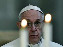 El Papa pide a obispos no dejarse llevar por la ''vana búsqueda'' de cambiar al pueblo, como si Dios no pudiera hacerlo. AFP / G. Bouys