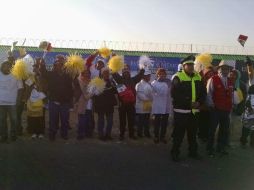 Cientos de personas continúan llegando al predio El Caracol. EL INFORMADOR / A. García