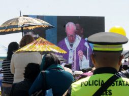 Les dijo que siempre deben tener presente a Jesucristo y a su madre Santísima. SUN / E. Sánchez