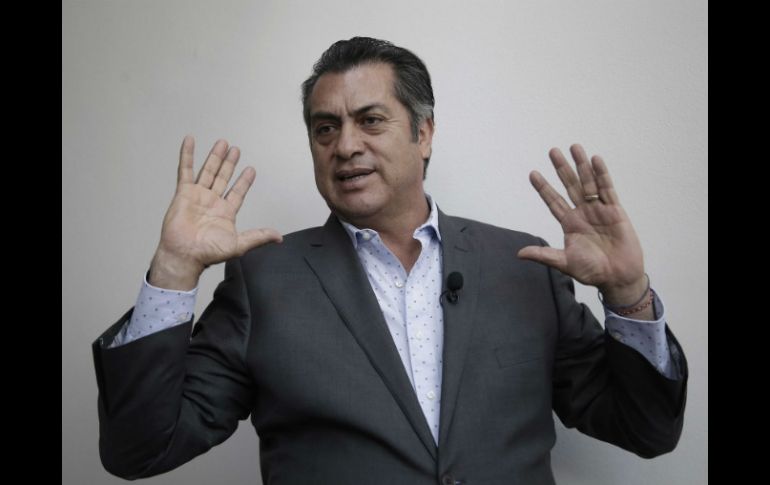 Según Zambrano, por pensar en 2018, ''El Bronco'' no atendió el problema de los penales en Nuevo León. SUN / ARCHIVO