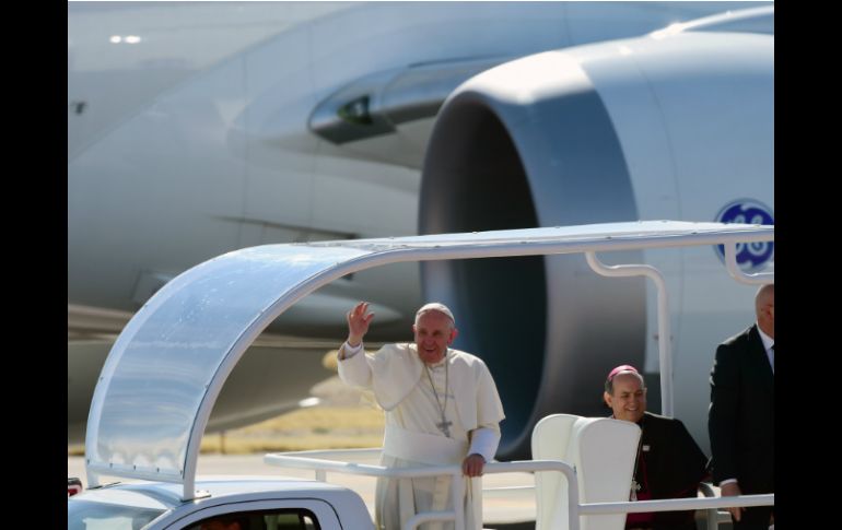 En su último día de su visita a México, Francisco acude a Ciudad Juárez, en la frontera con El Paso, Texas. AFP / R. Schemidt