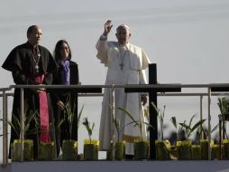 El Sumo Pontífice finaliza deseando que la Virgen siga visitando a los mexicanos, y siga caminando por estas tierras. AP / E. Gay